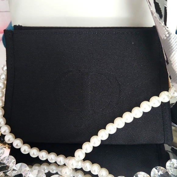 DIOR COSMETIC POUCH w PEARL CHAIN AND LEOPARD PRINT GUITAR STRAP - Picture 2 of 4